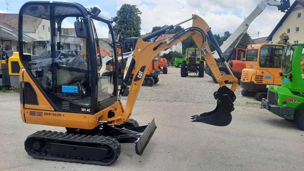 CAT 301.4 - 미니 굴삭기 : 사진 3 CAT 301.4 - 미니 굴삭기 : 사진 3