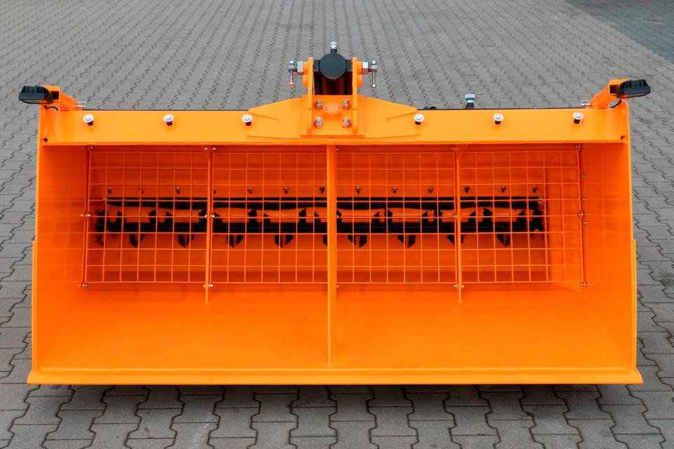 Salzstreuer Sandstreuer Splittstreuer Schlepper Traktor Fendt - 모래/ 소금 살포기 : 사진 1 Salzstreuer Sandstreuer Splittstreuer Schlepper Traktor Fendt - 모래/ 소금 살포기 : 사진 1