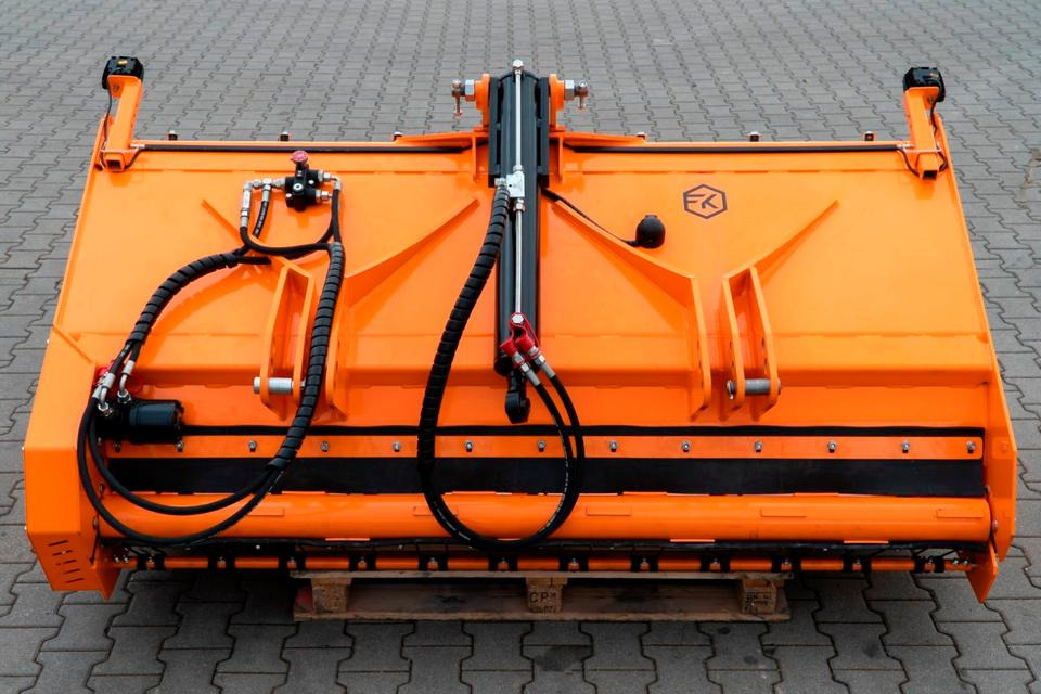 Salzstreuer Sandstreuer Splittstreuer Schlepper Traktor Fendt - 모래/ 소금 살포기 : 사진 4 Salzstreuer Sandstreuer Splittstreuer Schlepper Traktor Fendt - 모래/ 소금 살포기 : 사진 4