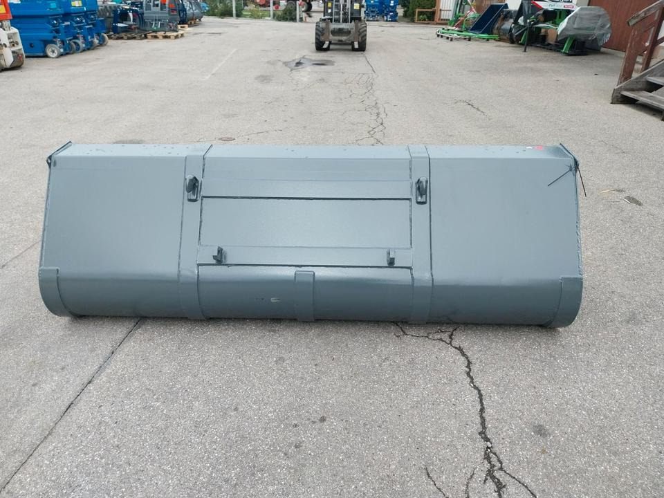 Schaufel 2,4m Euro Volumen Schlepper Frontladerschaufel Fendt - 로더 버킷 : 사진 4 Schaufel 2,4m Euro Volumen Schlepper Frontladerschaufel Fendt - 로더 버킷 : 사진 4