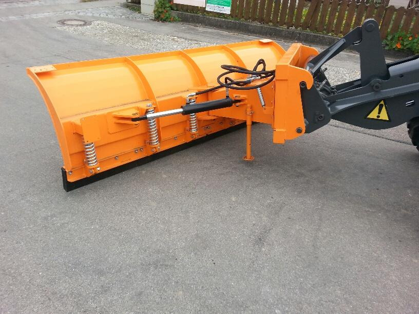 Schneeschild 2,6m Kramer Schlepper Radlader Hoflader Frontlader - 제설차 : 사진 2 Schneeschild 2,6m Kramer Schlepper Radlader Hoflader Frontlader - 제설차 : 사진 2