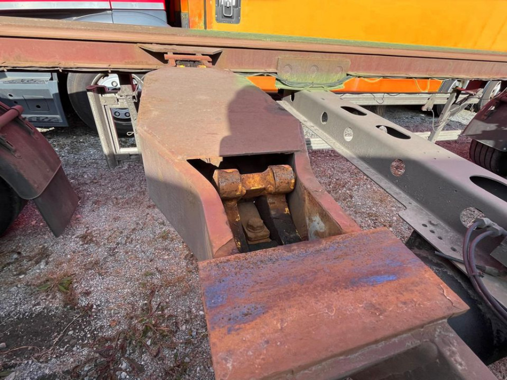 HUEFFERMANN 2-achs Abrollanhänger HAR 18.70 Containeranhänger Außenrollenanhg. - 롤오프/ 스킵 트레일러 : 사진 4 HUEFFERMANN 2-achs Abrollanhänger HAR 18.70 Containeranhänger Außenrollenanhg. - 롤오프/ 스킵 트레일러 : 사진 4