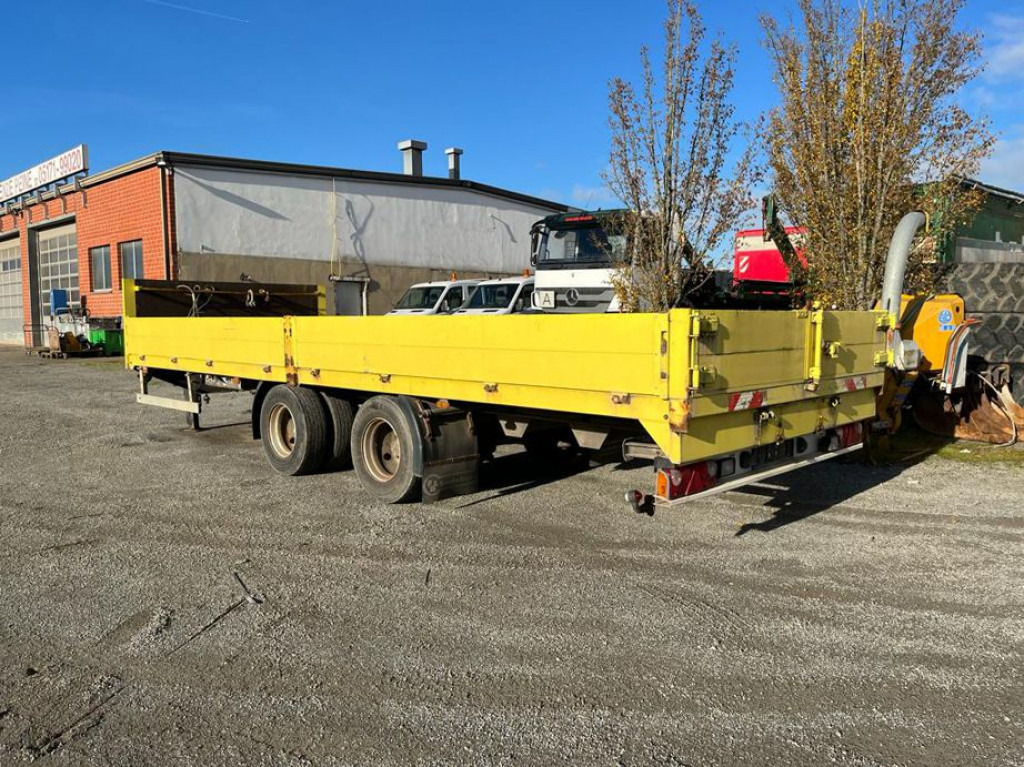 Ladeburg TTL 13,5 ZL Tiefladeranhänger zwillingsbereifter Tandemtieflader Bordwände Alurampen - 저하대 트레일러 : 사진 3 Ladeburg TTL 13,5 ZL Tiefladeranhänger zwillingsbereifter Tandemtieflader Bordwände Alurampen - 저하대 트레일러 : 사진 3