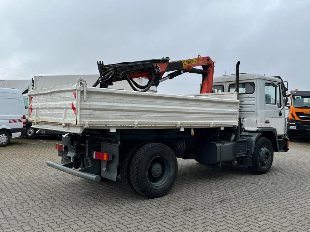MAN MAN F90 2-Achs Kipper Kran 18.232 FK Palf. PK 8000 - 덤프트럭, 크레인 트럭 : 사진 4 MAN MAN F90 2-Achs Kipper Kran 18.232 FK Palf. PK 8000 - 덤프트럭, 크레인 트럭 : 사진 4