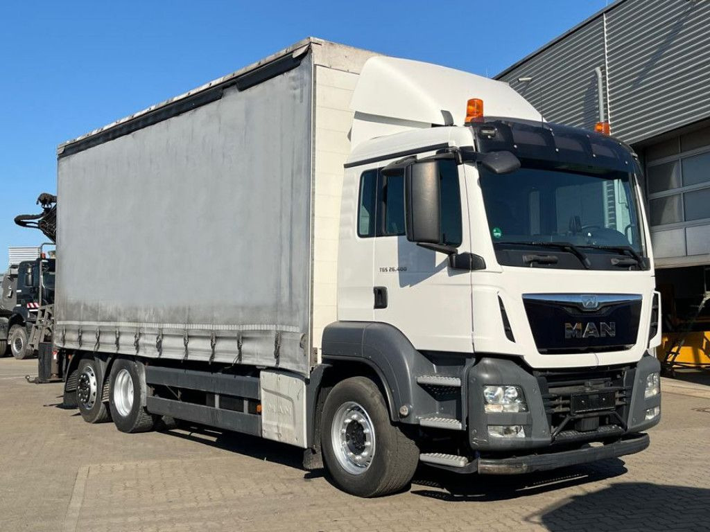 MAN TG-S 26.400 6x2-2 BL Pritsche Heckkran 5xhydr.Au - 크레인 트럭 : 사진 2 MAN TG-S 26.400 6x2-2 BL Pritsche Heckkran 5xhydr.Au - 크레인 트럭 : 사진 2