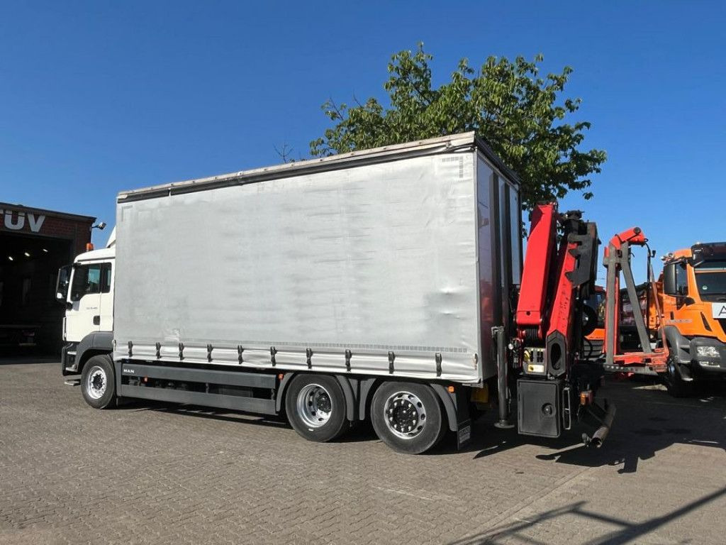 MAN TG-S 26.400 6x2-2 BL Pritsche Heckkran 5xhydr.Au - 크레인 트럭 : 사진 3 MAN TG-S 26.400 6x2-2 BL Pritsche Heckkran 5xhydr.Au - 크레인 트럭 : 사진 3