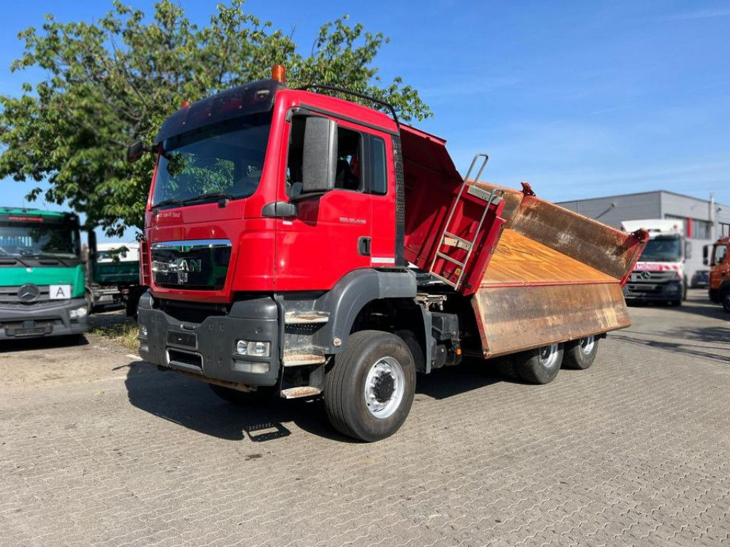 MAN TG-S 26.440 6x6 3-Achs Allradkipper Bordmatik - 덤프트럭 : 사진 1 MAN TG-S 26.440 6x6 3-Achs Allradkipper Bordmatik - 덤프트럭 : 사진 1