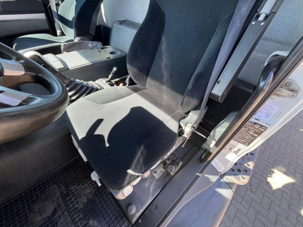 MAN TG-S 35.400 8x6H 4 Achs Muldenkipper Carnehl - 덤프트럭 : 사진 4 MAN TG-S 35.400 8x6H 4 Achs Muldenkipper Carnehl - 덤프트럭 : 사진 4