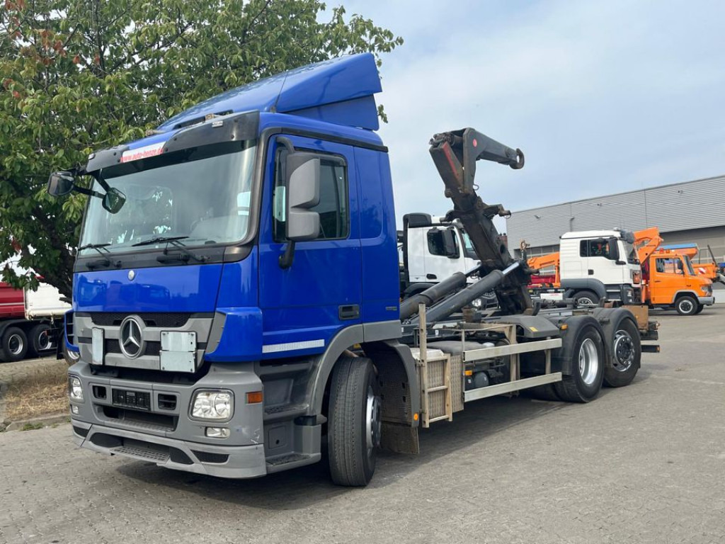 MERCEDES-BENZ Actros 2541 L6x2 Abrollkipper Meiller Schub Knick - 후크 리프트 트럭 : 사진 1 MERCEDES-BENZ Actros 2541 L6x2 Abrollkipper Meiller Schub Knick - 후크 리프트 트럭 : 사진 1