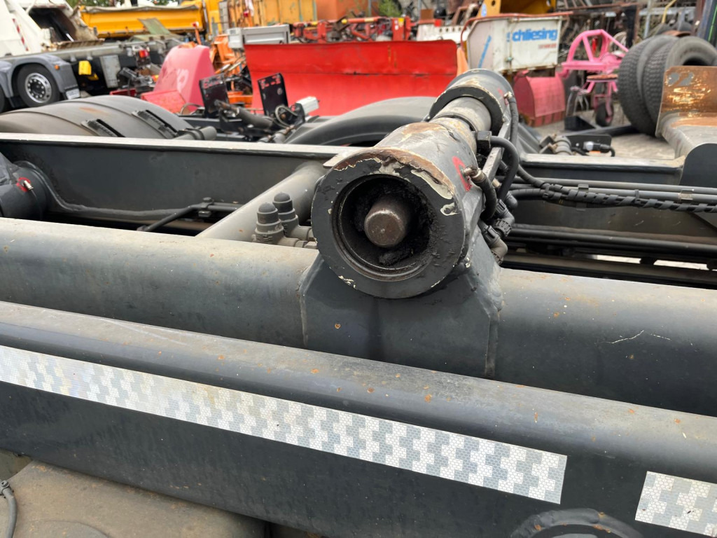 MERCEDES-BENZ Actros 2541 L6x2 Abrollkipper Meiller Schub+Knick - 후크 리프트 트럭 : 사진 3 MERCEDES-BENZ Actros 2541 L6x2 Abrollkipper Meiller Schub+Knick - 후크 리프트 트럭 : 사진 3