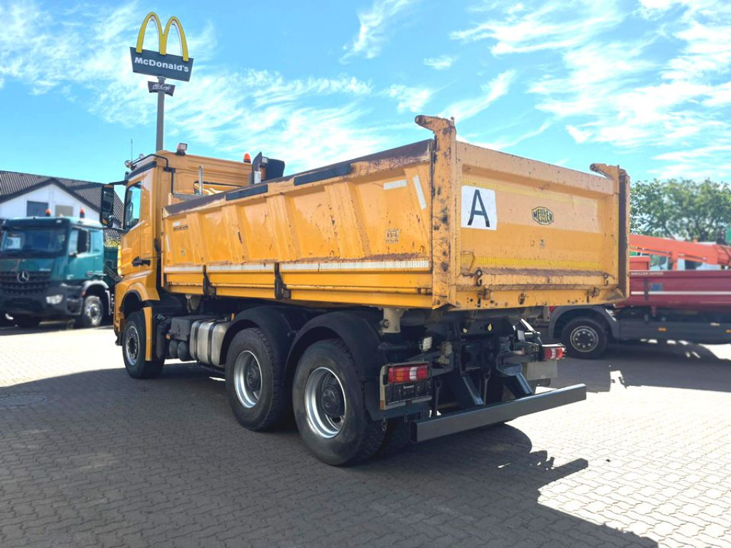 MERCEDES-BENZ Arocs 2663 6x4 3-Achs Kipper Meiller Bordmatik - 덤프트럭 : 사진 4 MERCEDES-BENZ Arocs 2663 6x4 3-Achs Kipper Meiller Bordmatik - 덤프트럭 : 사진 4
