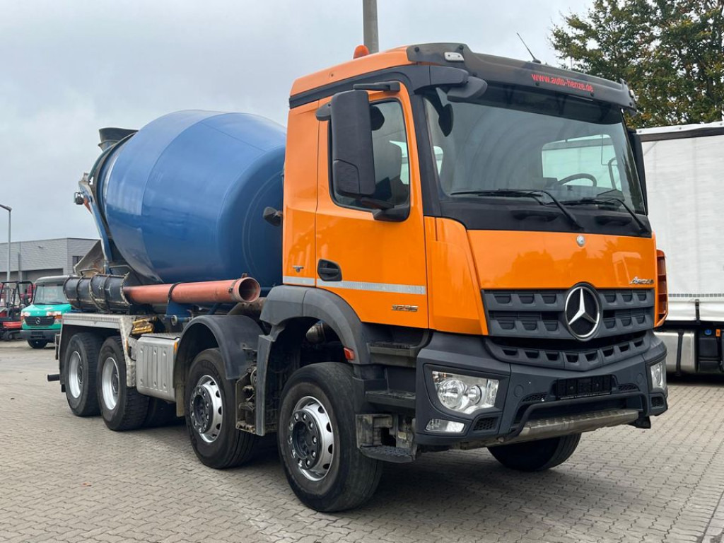 MERCEDES-BENZ Arocs 3236 8x4 Betonmischer Deutsch Top AP Achsen - 트럭 : 사진 4 MERCEDES-BENZ Arocs 3236 8x4 Betonmischer Deutsch Top AP Achsen - 트럭 : 사진 4