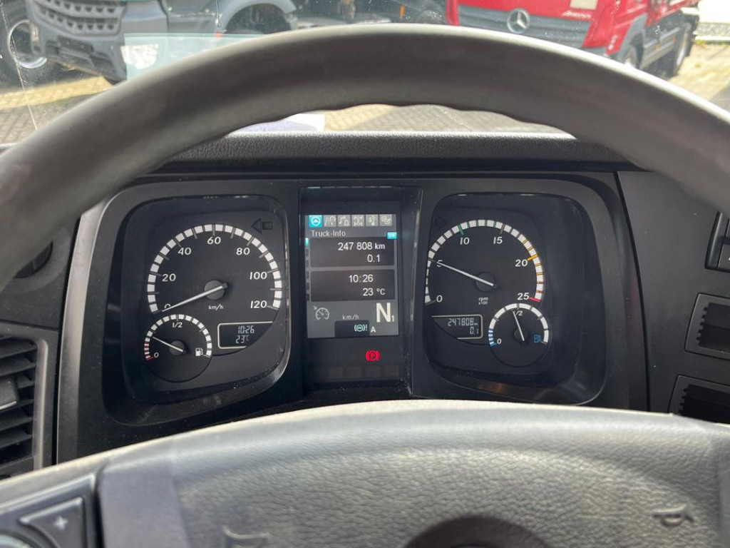 리스 MERCEDES-BENZ Arocs 4143 8x4 4-Achs Kipper Meiller Bordmatik MERCEDES-BENZ Arocs 4143 8x4 4-Achs Kipper Meiller Bordmatik : 사진 9