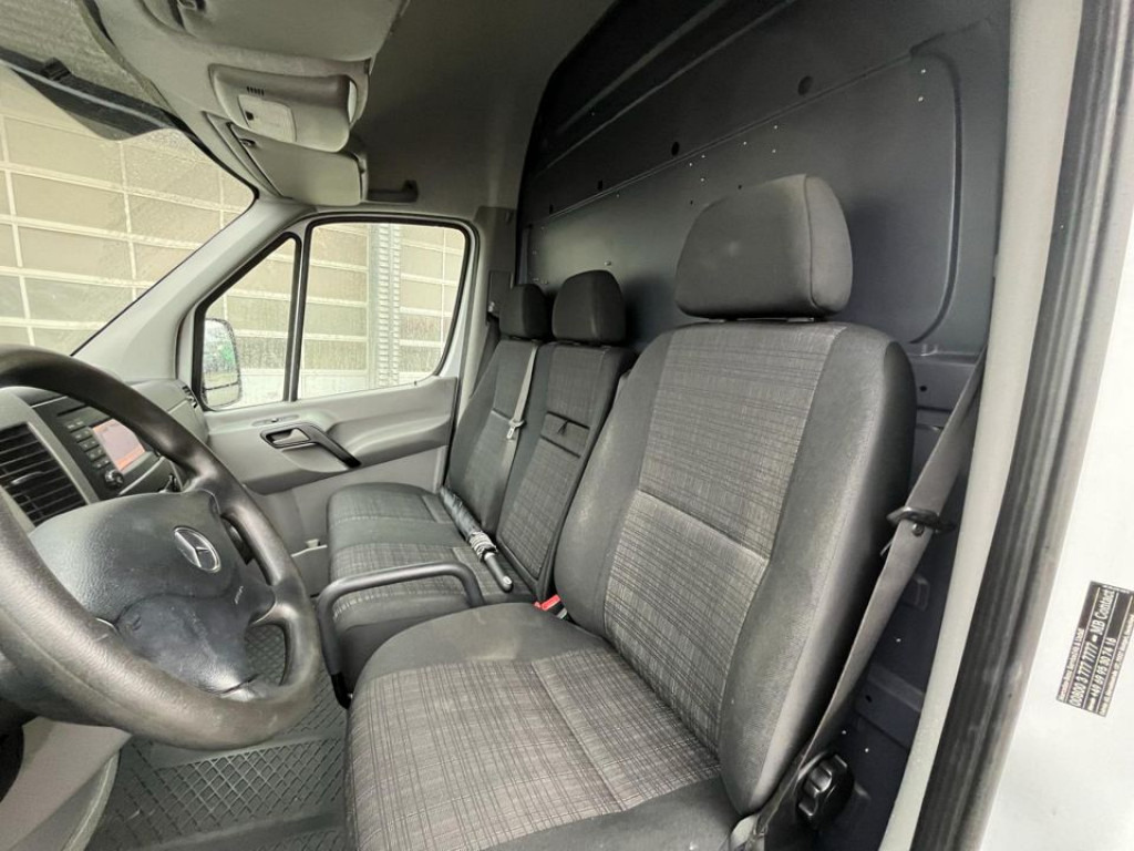 MERCEDES-BENZ Sprinter 316 CDI Kasten - 패널 밴 : 사진 4 MERCEDES-BENZ Sprinter 316 CDI Kasten - 패널 밴 : 사진 4