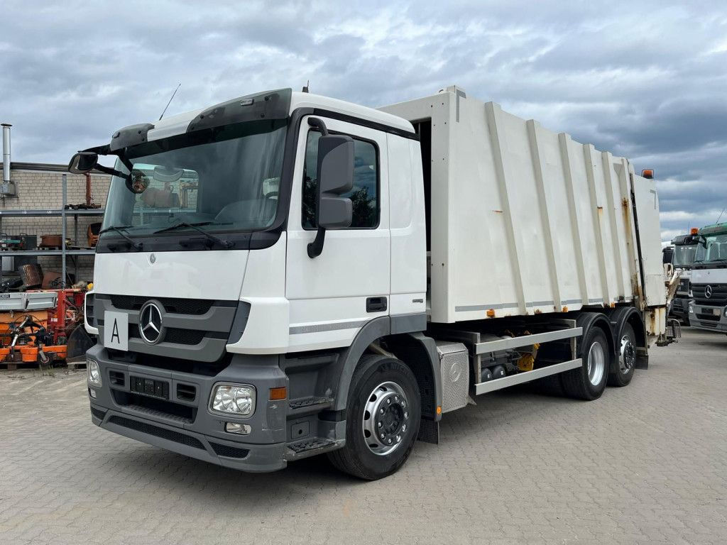 Mercedes-Benz Actros 2532 L 6x2 Müllwagen Faun Powerpress 25m³ - 쓰레기차 : 사진 1 Mercedes-Benz Actros 2532 L 6x2 Müllwagen Faun Powerpress 25m³ - 쓰레기차 : 사진 1