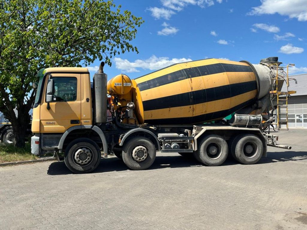 Mercedes-Benz Actros 3241 B 8x4 Betonmischer Liebherr, Deutsc - 후크 리프트 트럭 : 사진 3 Mercedes-Benz Actros 3241 B 8x4 Betonmischer Liebherr, Deutsc - 후크 리프트 트럭 : 사진 3