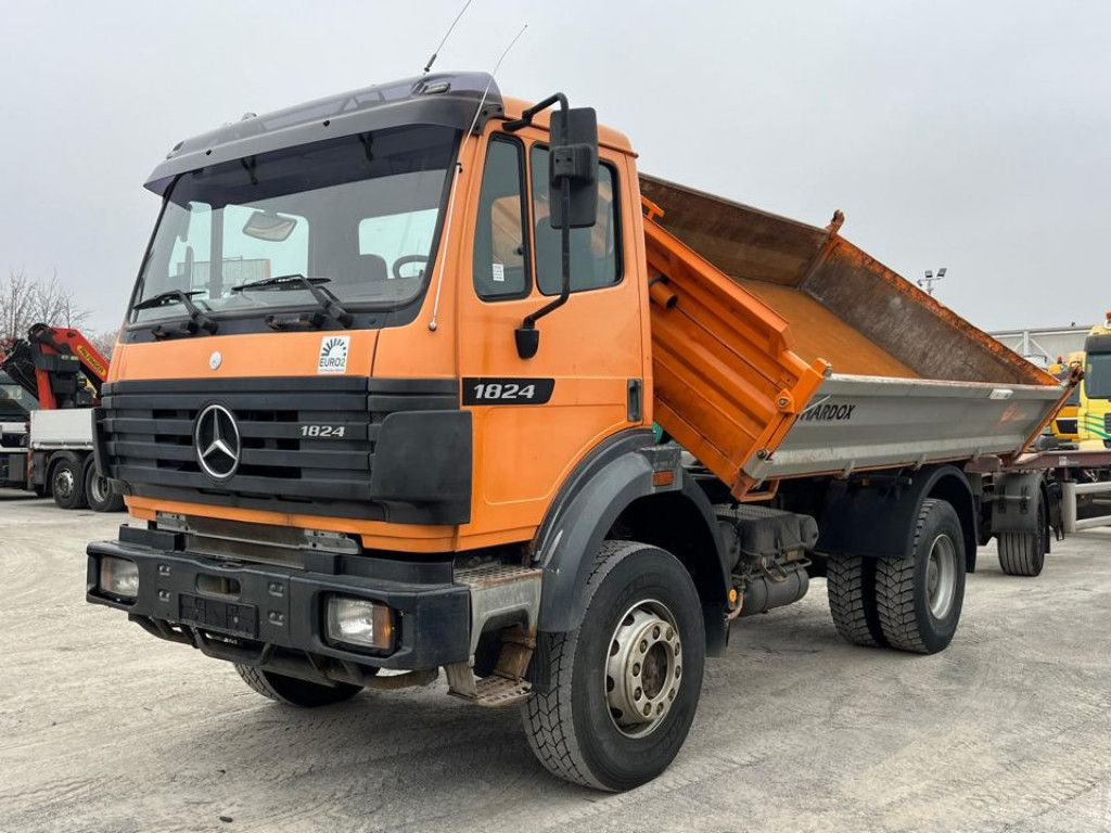 Mercedes-Benz SK 1824 AK 4x4 2-Achs Allradkipper - 덤프트럭 : 사진 1 Mercedes-Benz SK 1824 AK 4x4 2-Achs Allradkipper - 덤프트럭 : 사진 1