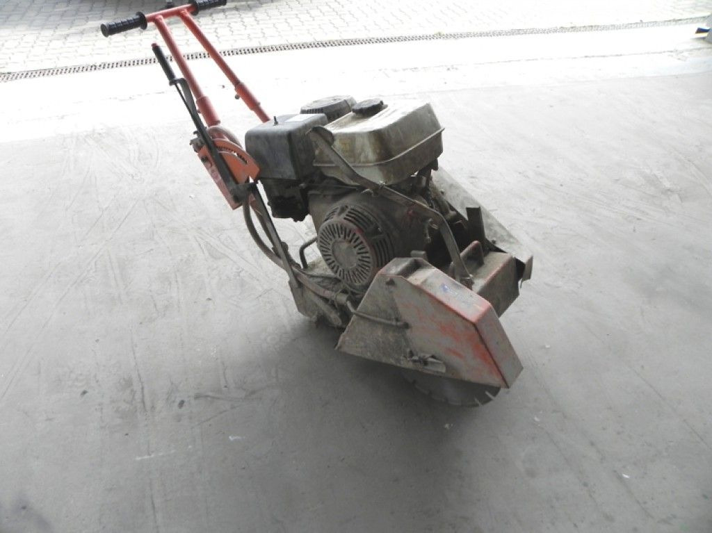 Norton Clipper C 85 Kleinteile - 건설장비 : 사진 4 Norton Clipper C 85 Kleinteile - 건설장비 : 사진 4
