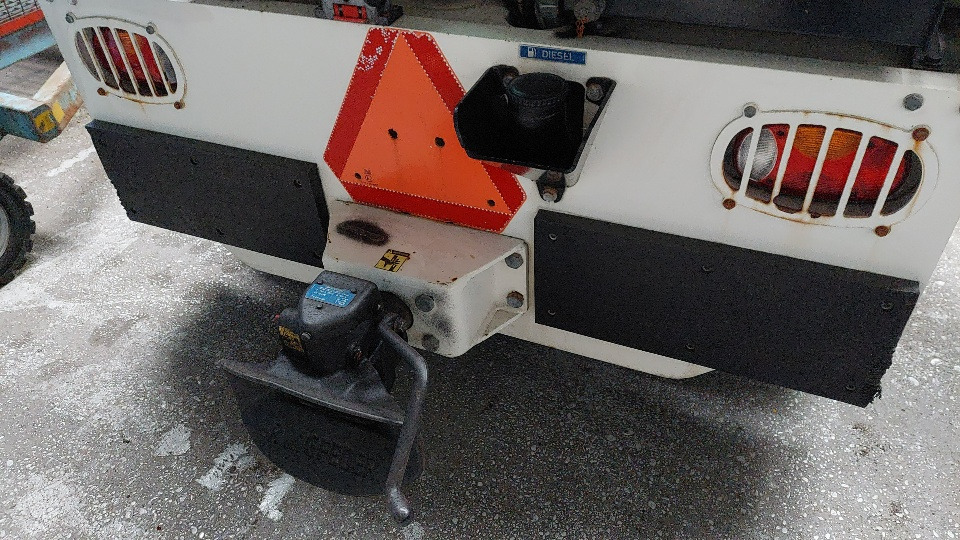 수하물 트랙터 Mulag Comet 4 Baggage Tractor : 사진 8 수하물 트랙터 Mulag Comet 4 Baggage Tractor : 사진 8