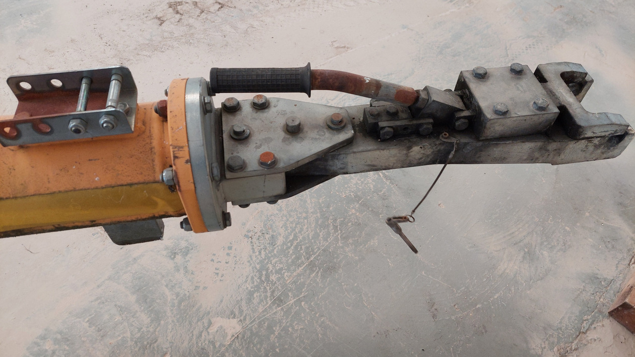 Towbar J-TOW170 JMS - 지상 지원 장비 : 사진 5 Towbar J-TOW170 JMS - 지상 지원 장비 : 사진 5