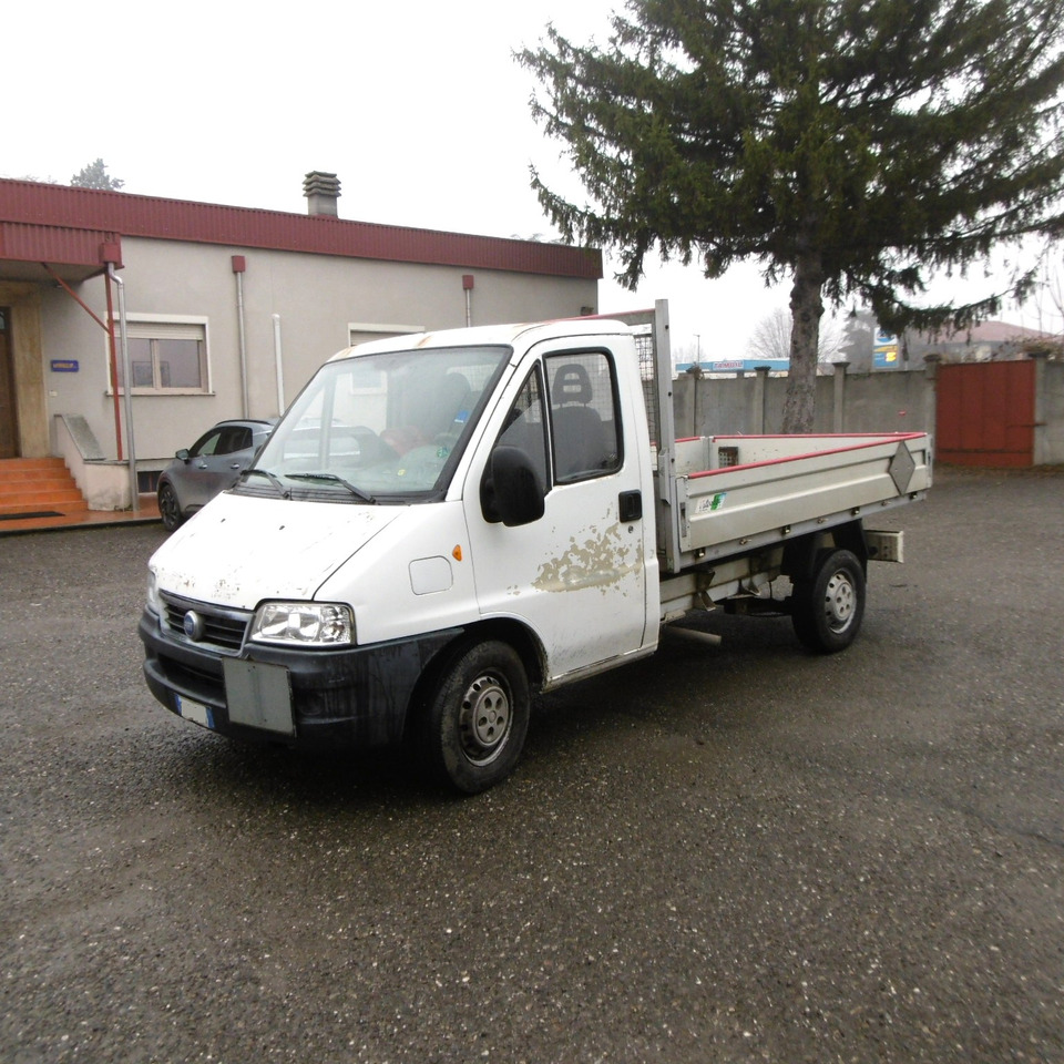 FIAT Ducato 35.12 - 플랫베드 밴 : 사진 3 FIAT Ducato 35.12 - 플랫베드 밴 : 사진 3