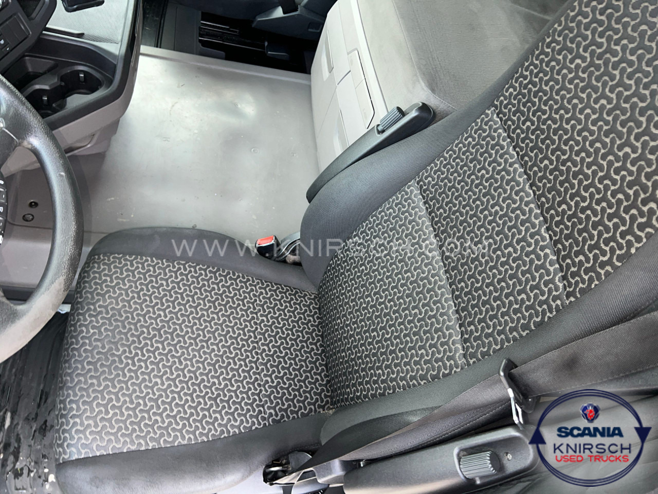 SCANIA R450A4X2NA PTO ADR FL - 트랙터 유닛 : 사진 4 SCANIA R450A4X2NA PTO ADR FL - 트랙터 유닛 : 사진 4