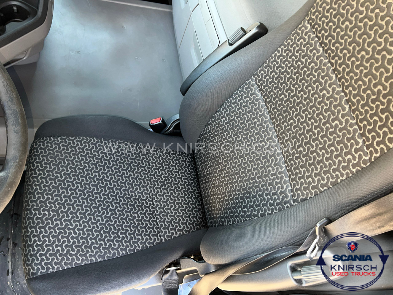 SCANIA R450A4X2NA PTO ADR FL - 트랙터 유닛 : 사진 4 SCANIA R450A4X2NA PTO ADR FL - 트랙터 유닛 : 사진 4