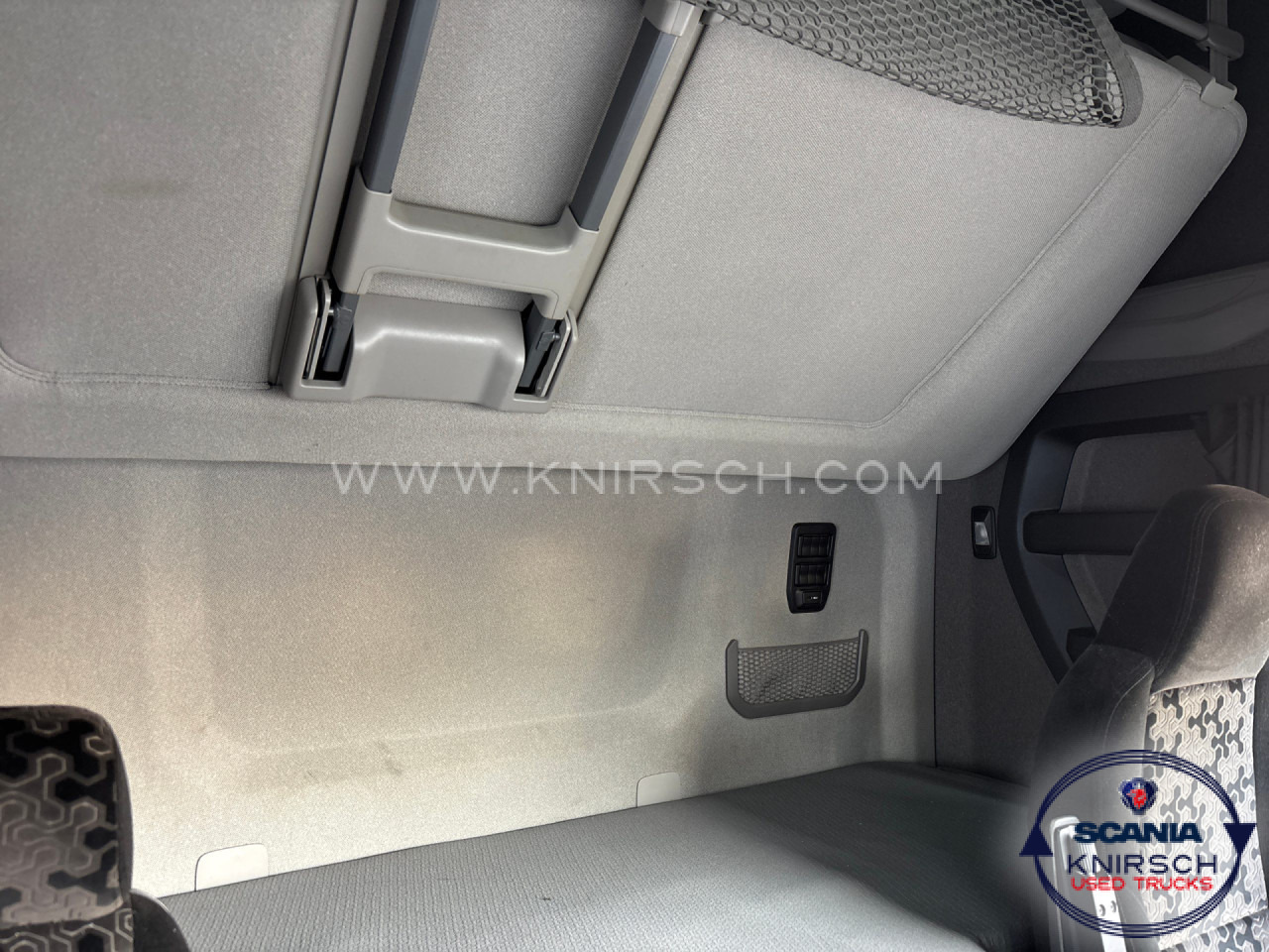 SCANIA R450A4x2NA / Highline / Standklima / Smart 2 Tacho - 트랙터 유닛 : 사진 3 SCANIA R450A4x2NA / Highline / Standklima / Smart 2 Tacho - 트랙터 유닛 : 사진 3