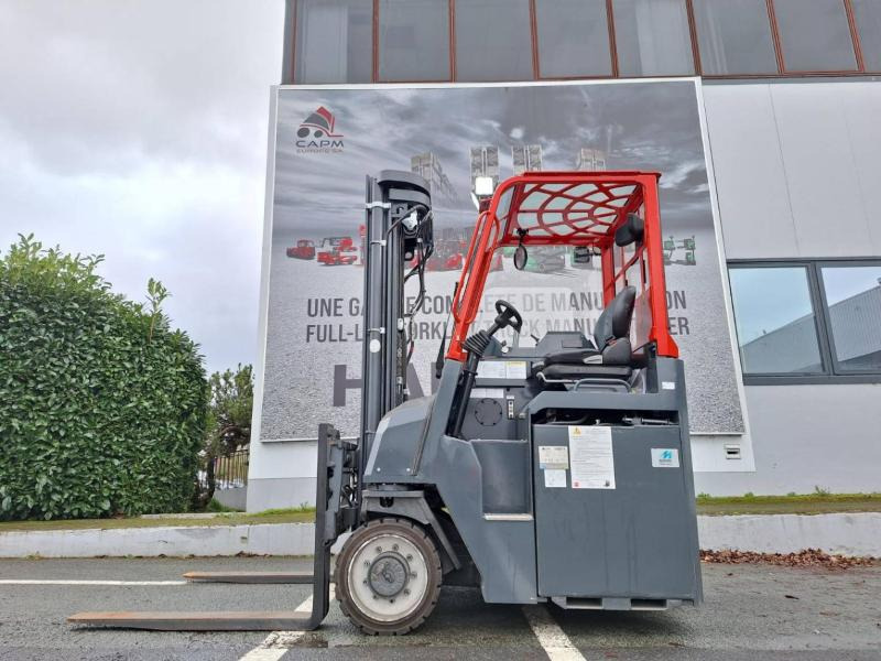 Amlift AGILIFT 4000E - 4방향 리치 트럭 : 사진 3 Amlift AGILIFT 4000E - 4방향 리치 트럭 : 사진 3