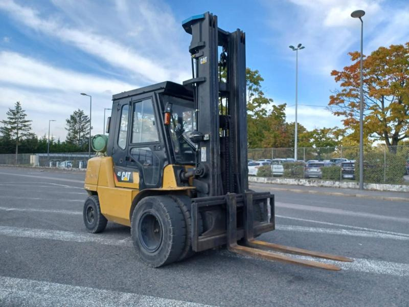 Caterpillar GP45K2 - LPG 지게차 : 사진 2 Caterpillar GP45K2 - LPG 지게차 : 사진 2