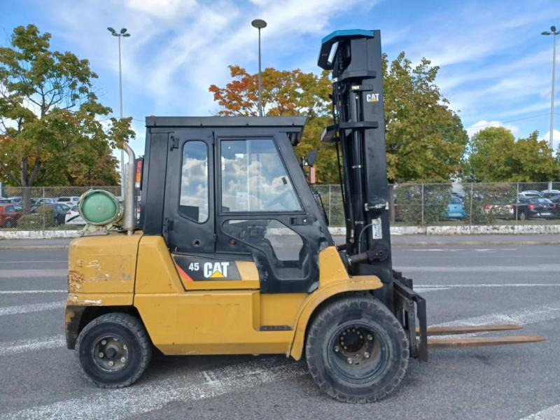 Caterpillar GP45K2 - LPG 지게차 : 사진 3 Caterpillar GP45K2 - LPG 지게차 : 사진 3