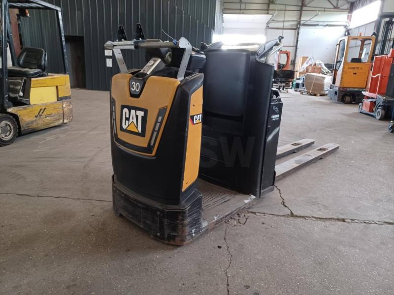Caterpillar NO20NE - 오더 피커 : 사진 3 Caterpillar NO20NE - 오더 피커 : 사진 3