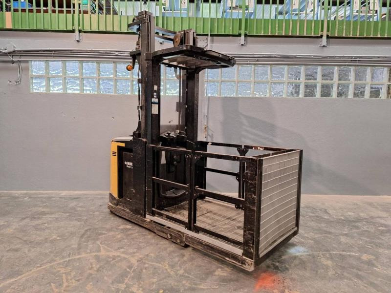 Caterpillar NOH10N - 오더 피커 : 사진 3 Caterpillar NOH10N - 오더 피커 : 사진 3