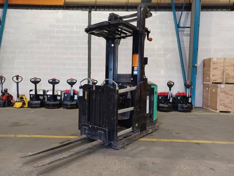 Caterpillar NOH10N - 오더 피커 : 사진 2 Caterpillar NOH10N - 오더 피커 : 사진 2