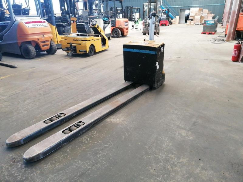 Caterpillar NPP20N2 - 팔레트 트럭 : 사진 1 Caterpillar NPP20N2 - 팔레트 트럭 : 사진 1