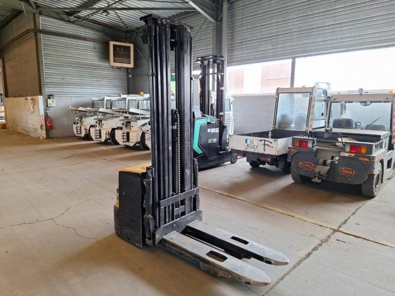 Caterpillar NSP16N2 - 스태커 : 사진 3 Caterpillar NSP16N2 - 스태커 : 사진 3