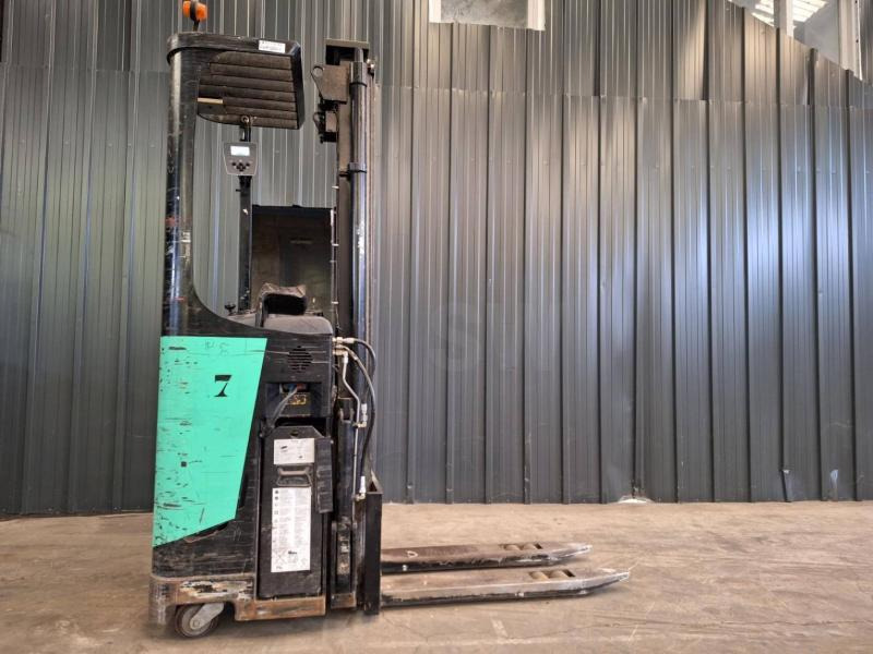 Caterpillar NSR16N - 스태커 : 사진 3 Caterpillar NSR16N - 스태커 : 사진 3