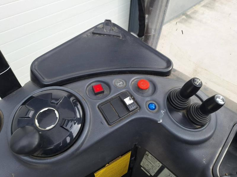 스태커 Caterpillar NSR20N : 사진 22 스태커 Caterpillar NSR20N : 사진 22