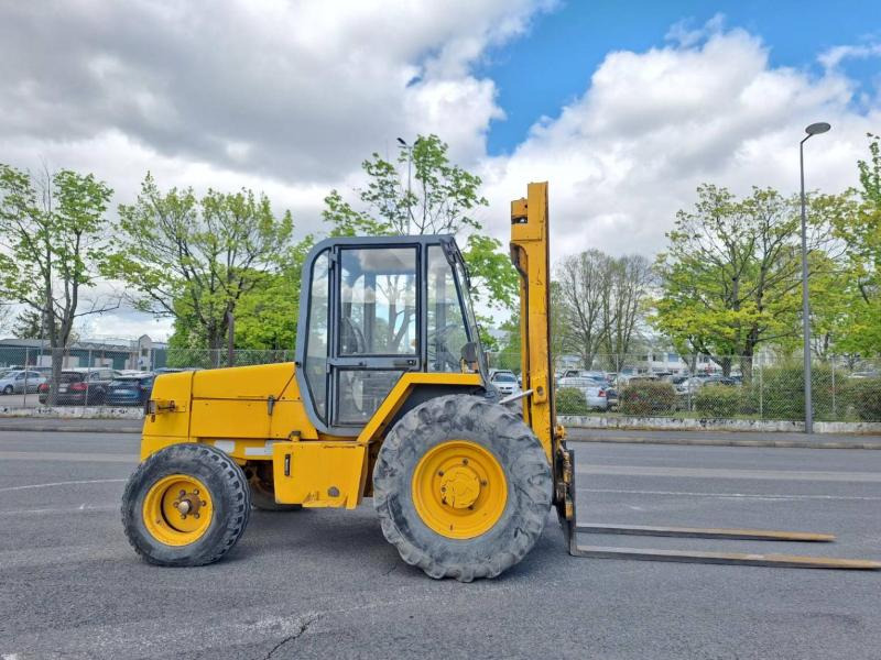 Jcb 930-2 - 지형 지게차 : 사진 3 Jcb 930-2 - 지형 지게차 : 사진 3