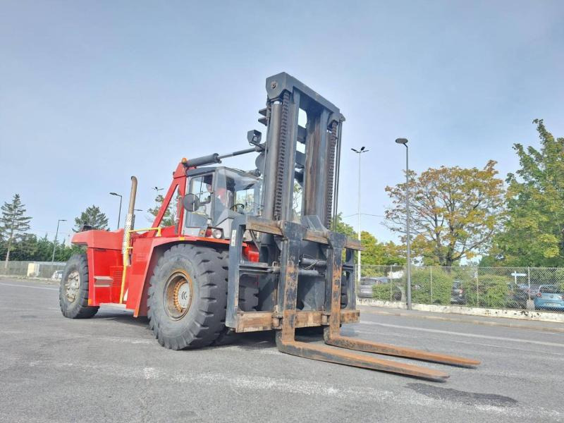 Kalmar DCF370-1200 - 디젤 지게차 : 사진 5 Kalmar DCF370-1200 - 디젤 지게차 : 사진 5