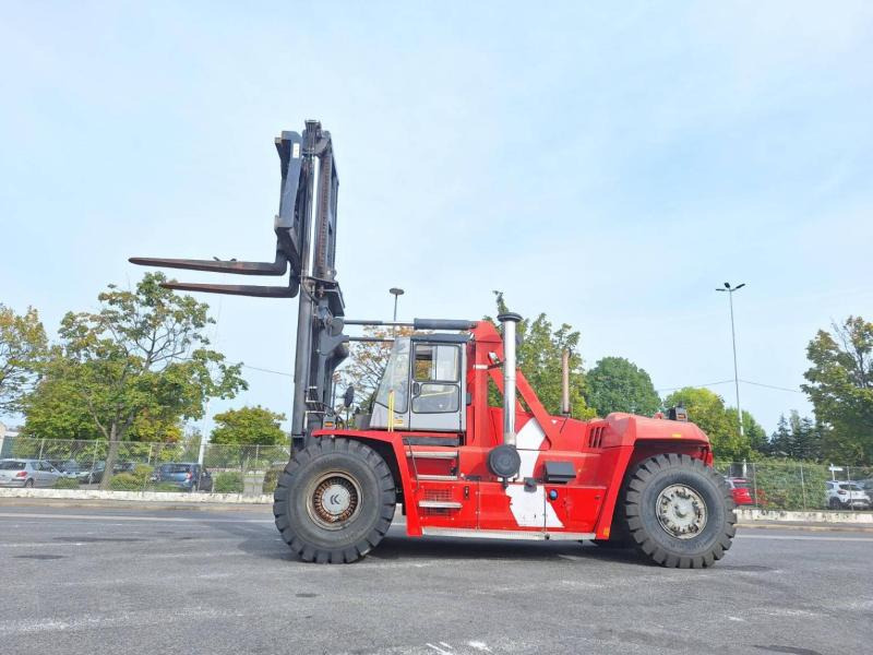Kalmar DCF370-1200 - 디젤 지게차 : 사진 2 Kalmar DCF370-1200 - 디젤 지게차 : 사진 2