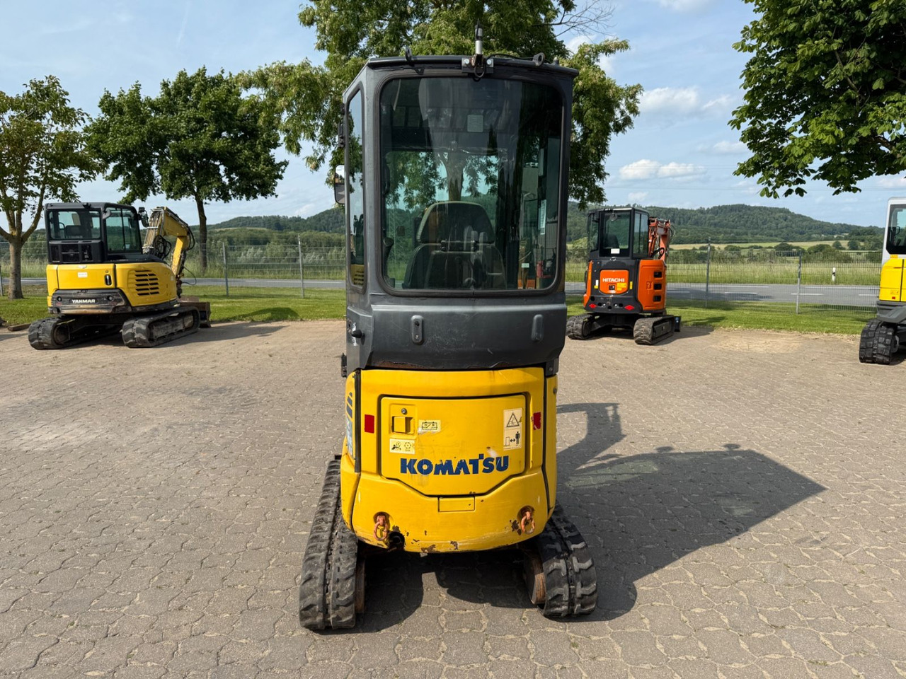 Komatsu PC 16R-3HS, Bj 17, 2210 BH, Tilt mit HS01, GL - 미니 굴삭기 : 사진 5 Komatsu PC 16R-3HS, Bj 17, 2210 BH, Tilt mit HS01, GL - 미니 굴삭기 : 사진 5