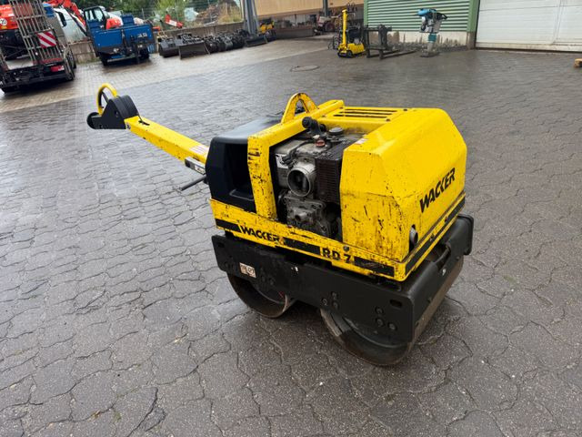 Wacker RD 7 H-S, Tandemwalze, Vibration, Wasser - 미니 롤러 : 사진 1 Wacker RD 7 H-S, Tandemwalze, Vibration, Wasser - 미니 롤러 : 사진 1