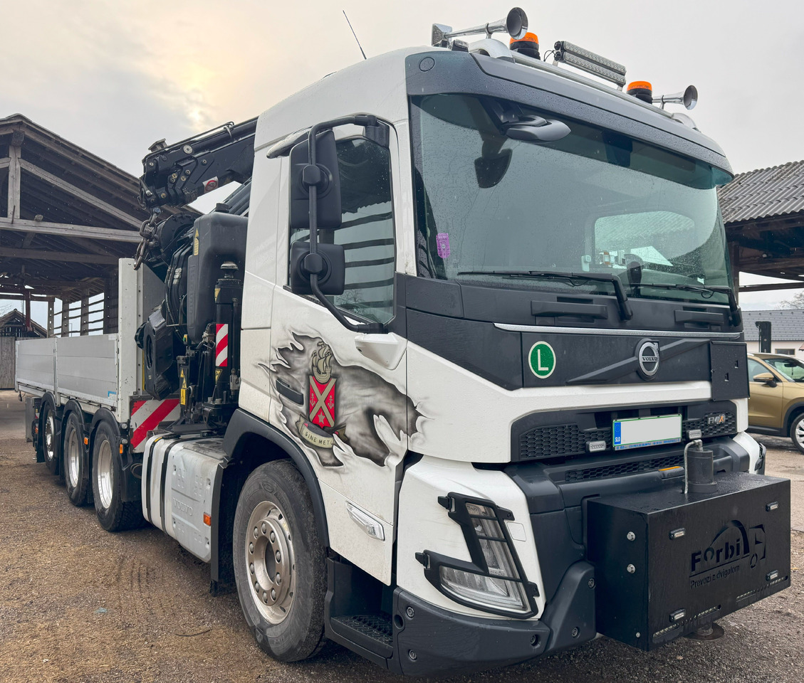 VOLVO Hiab Palfinger Fassi F710-6 JIB-4 - 크레인 트럭 : 사진 1 VOLVO Hiab Palfinger Fassi F710-6 JIB-4 - 크레인 트럭 : 사진 1