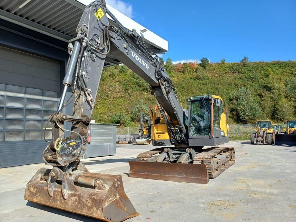 Volvo ECR235EL - 크롤러 굴삭기 : 사진 4 Volvo ECR235EL - 크롤러 굴삭기 : 사진 4