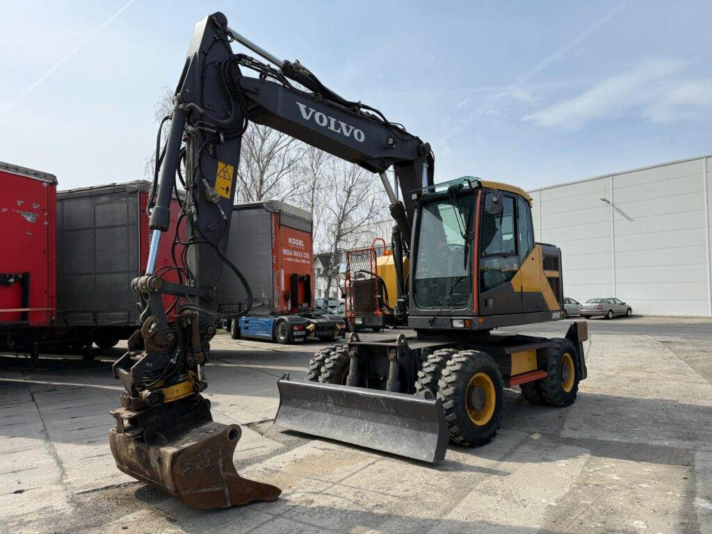 Volvo EWR150E - 휠 굴삭기 : 사진 4 Volvo EWR150E - 휠 굴삭기 : 사진 4