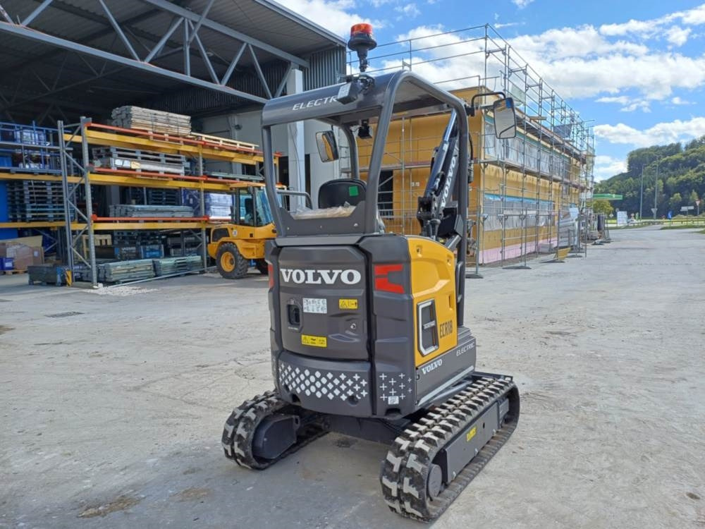 Volvo JECR18E Electric - 미니 굴삭기 : 사진 2 Volvo JECR18E Electric - 미니 굴삭기 : 사진 2