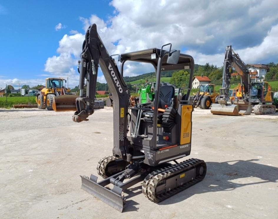 Volvo JECR18E Electric - 미니 굴삭기 : 사진 4 Volvo JECR18E Electric - 미니 굴삭기 : 사진 4