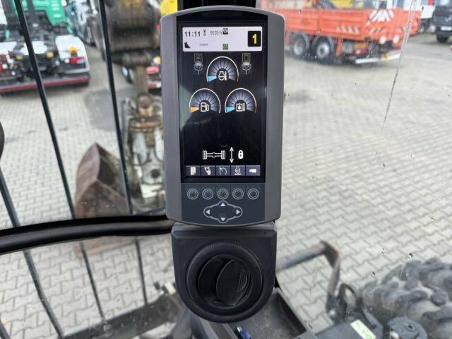 CAT M318D Mobilbagger *9.235 h *Schnellw. *Greifer - 휠 굴삭기 : 사진 3 CAT M318D Mobilbagger *9.235 h *Schnellw. *Greifer - 휠 굴삭기 : 사진 3