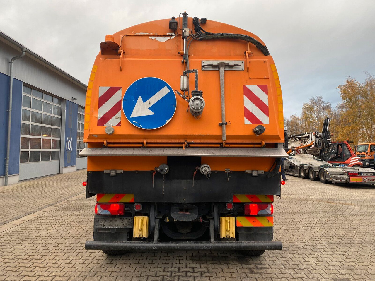 MAN TGA 26.430 6x2-2 LL - 거리 청소 차량 : 사진 4 MAN TGA 26.430 6x2-2 LL - 거리 청소 차량 : 사진 4